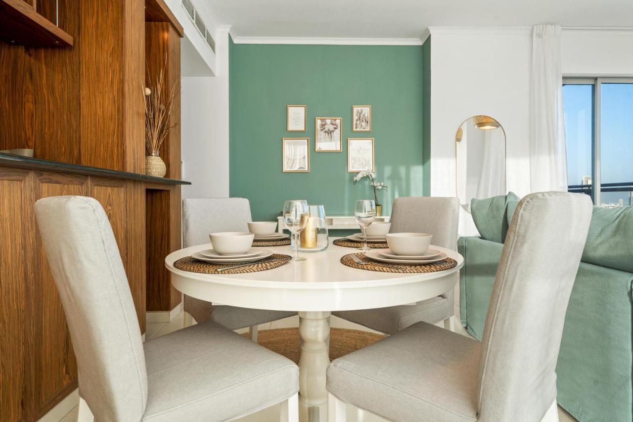 Chic And Zen Apartment, Near Burj Khalifa Tower Dubai Bagian luar foto