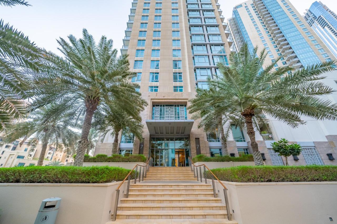 Chic And Zen Apartment, Near Burj Khalifa Tower Dubai Bagian luar foto